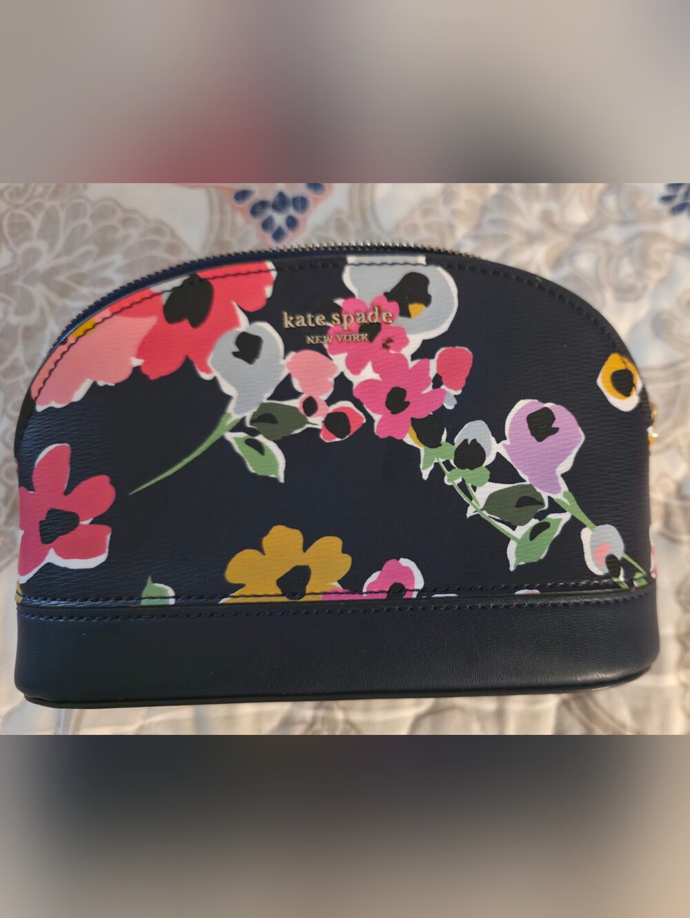 kate spade Navy Floral Dome Cosmetic Case with Multicolor Blooms- Never Uses